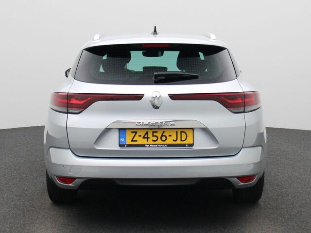 Renault MEGANE Estate 1.3 TCe 140 Techno