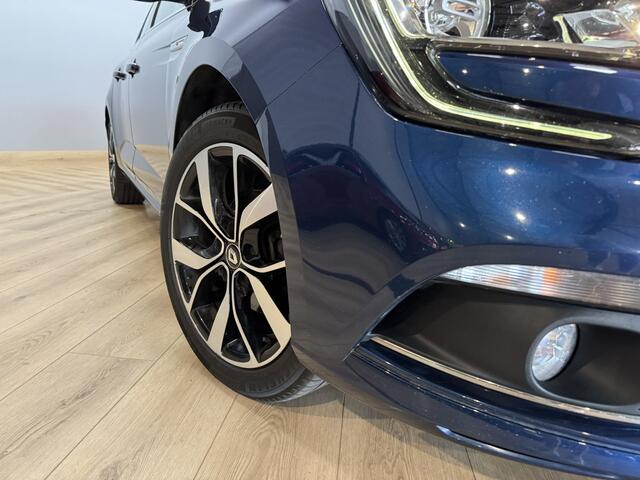 Renault MEGANE Estate 1.3 TCe Bose Airco ECC | Bose | Trekhaak | Automaat | Apple Carplay Android Auto | NAP | Isofix | DAB