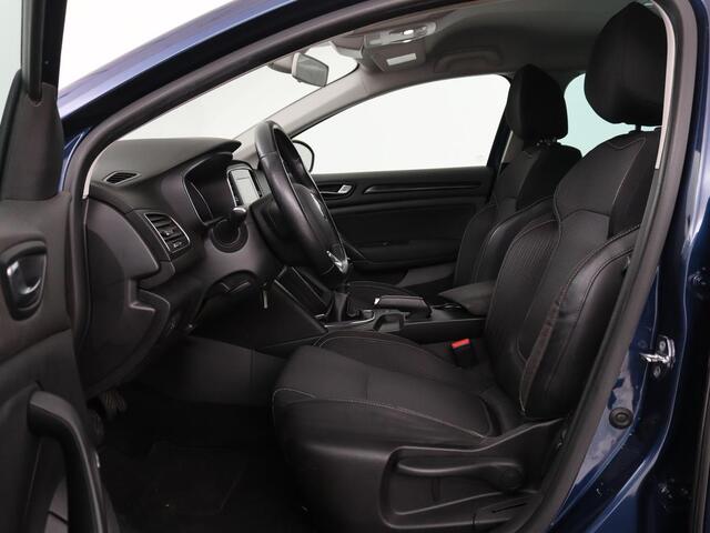 Renault MEGANE 1.5 dCi Zen | Trekhaak | Navigatie | Climate control | Parkeerhulp | Bluetooth | Cruise control