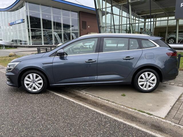 Renault MEGANE Estate 1.6 E-Tech Plug-In Hybrid 160 Business / Automaat / Apple Carplay - Android Auto / PDC V+A / Keyless / Climate /