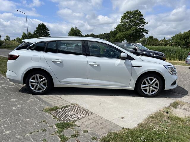 Renault MEGANE Estate 1.3 TCe 140 PK Business / Dealer onderhouden / Apple Carplay - Android Auto / Stoelverw. Climate / PDC V+A /