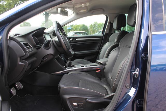 Renault MEGANE 1.2 TCe Bose / Trekhaak / Navigatie / Bose / Dodehoek / Cruise Control