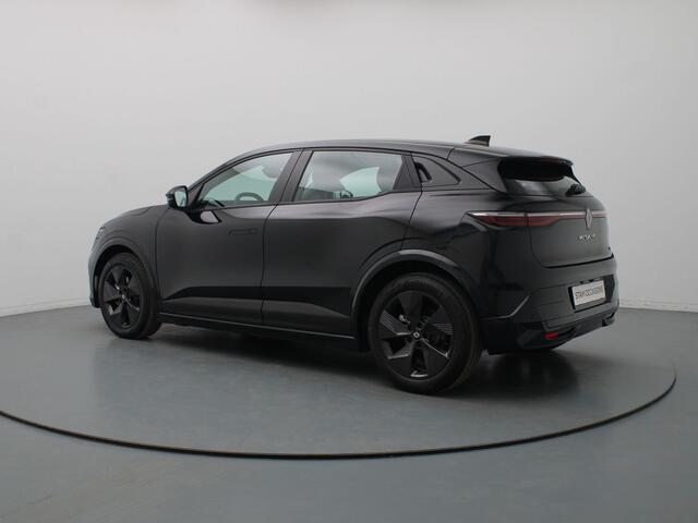 Renault MEGANE E-Tech 130pk comfort range Evolution 60 kWh Automaat Camera | Adapt. Cruise | Navi | Parkeersens. achter | Stoel-/stuurverw.