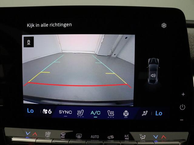 Renault MEGANE E-Tech 130pk comfort range Evolution 60 kWh Automaat Camera | Adapt. Cruise | Navi | Parkeersens. achter | Stoel-/stuurverw.