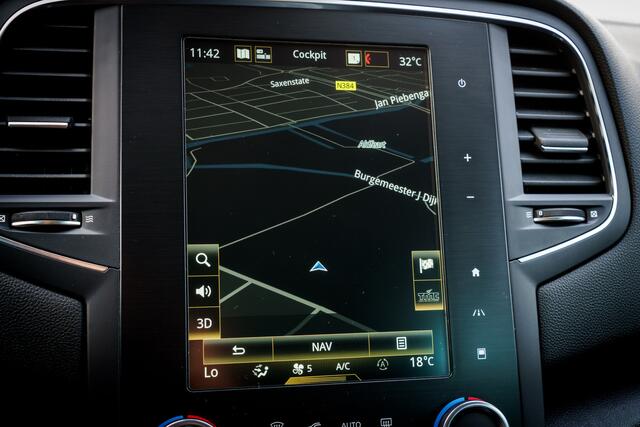 Renault MEGANE Estate 1.3 TCe 140 Pk Limited | Trekhaak | Sportstoelen | Camera | 17 inch LMV | Getint Glas