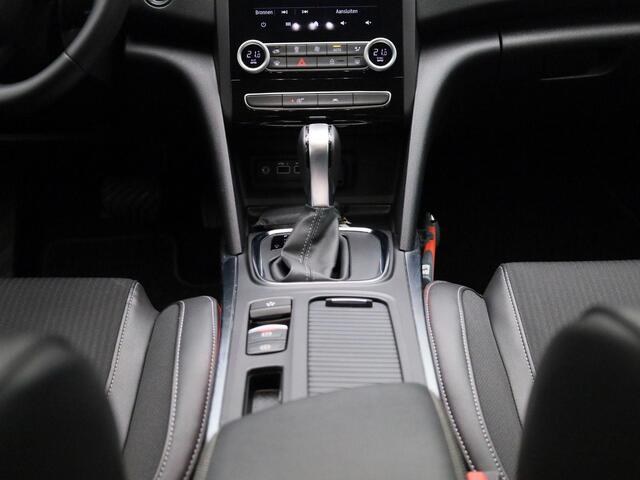 Renault MEGANE Estate 1.3 TCe 140 Techno