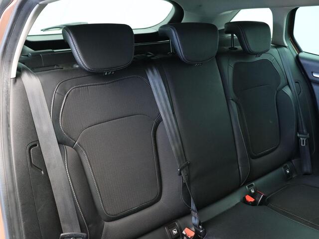 Renault MEGANE Estate 1.6 E-Tech Plug-In Hybrid Intens | Plug-in Hybride!| Climate Control | Navigatie | Velgen Lichtmetaal |