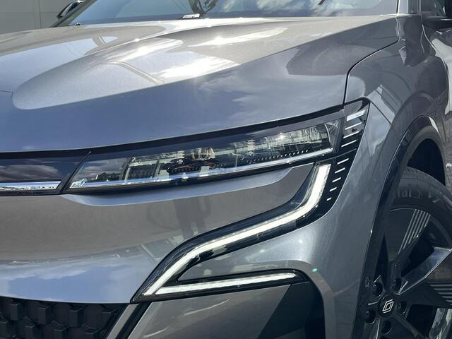 Renault MEGANE E-Tech comfort range Evolution 60 kWh | Google Navigatie | Verwambare voorstoelen en stuurwiel |