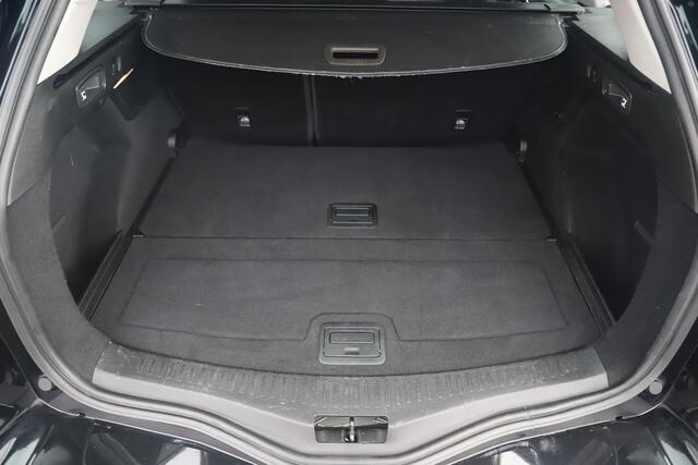 Renault MEGANE Estate 1.3 TCe Limited Navigatie Carplay Android Climate Cruise Control Parkeersensor