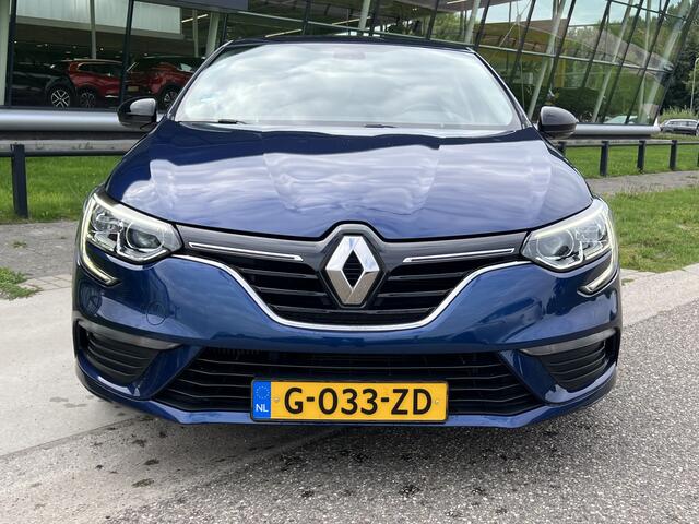 Renault MEGANE 1.3 TCe Limited / Cruise / Climate / Parkeersensor / Keyless / Applecarplay - Androidauto /