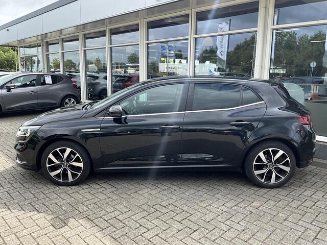 Renault MEGANE 1.3 TCe Bose
