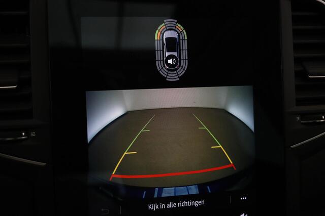 Renault MEGANE 1.6 E-Tech Plug-In Hybrid 160 R.S. Line | PANORAMADAK | LED | DAB | APPLE | CAMERA | 18"