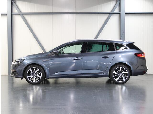 Renault MEGANE Estate TCe 140PK Bose | AppleCarPlay/AndroidAuto | Cruise Control | Climate Control | Navigatie | Parkeersensoren | Trekhaak | Isofix | Privacy Glass | BOSE SOUND |