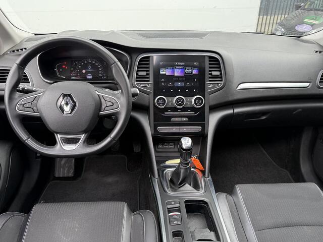 Renault MEGANE Estate 1.3 TCe Intens | Panoramadak | Parkeerhulp | Navigatie | Dealer Onderhouden