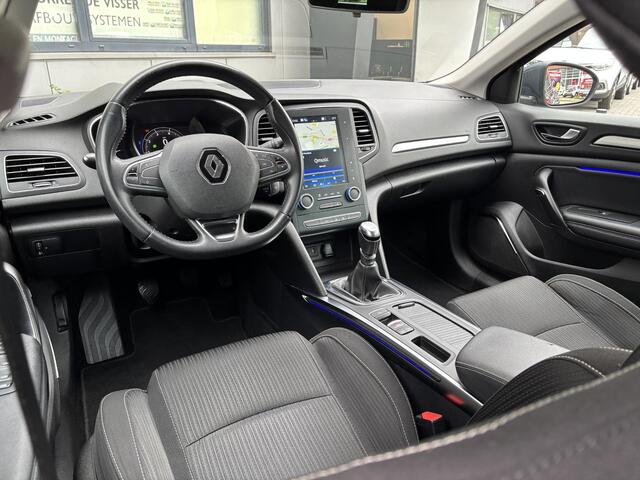 Renault MEGANE Estate 1.3 TCe Bose Easy Life Pack | Navigatie Full-Map | Camera | Dodehoek Detectie | Park. Sensoren + Assist | Rijklaarprijs!