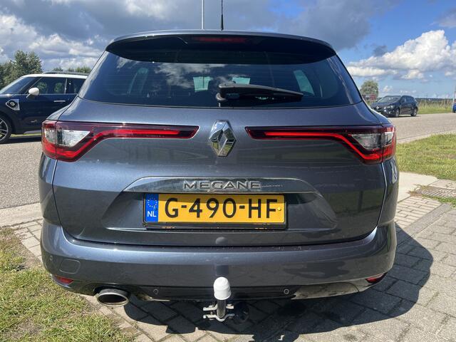 Renault MEGANE Estate 1.3 140PK TCe Bose / Automaat / Trekhaak / Camera / Applecarplay - Androidauto /
