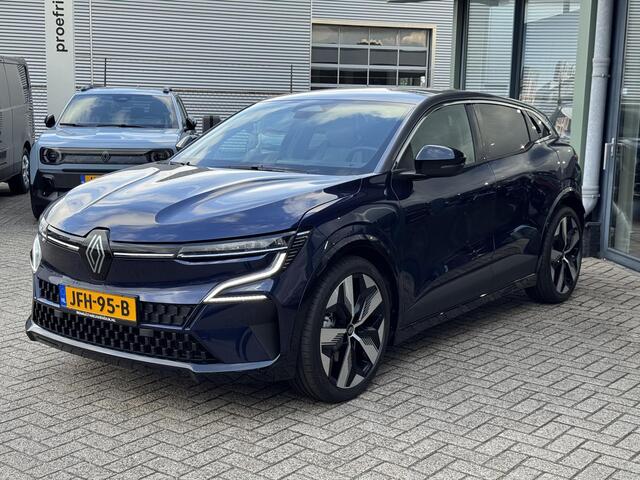 Renault MEGANE E-Tech comfort range techno 60 kWh / HARMAN KARDON SPEAKERS / NAVIGATIE / CLIMATE CONTROL /