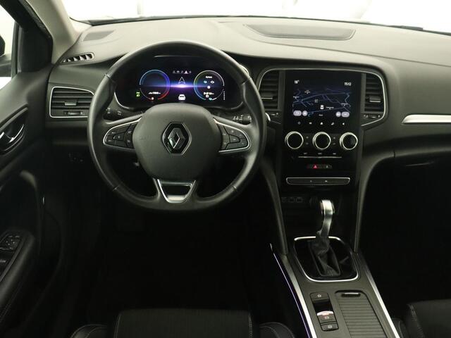 Renault MEGANE 1.6 E-Tech Plug-In Hybrid 160 Intens | Half leder | Carplay | Full LED | Keyless | Navigatie | Parkeerhulp | Cruise control | Sfeerverlichting | Climate control