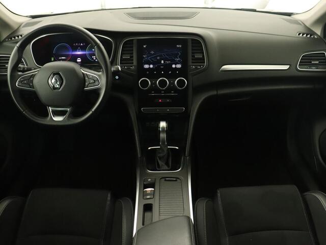 Renault MEGANE 1.6 E-Tech Plug-In Hybrid 160 Intens | Half leder | Carplay | Full LED | Keyless | Navigatie | Parkeerhulp | Cruise control | Sfeerverlichting | Climate control