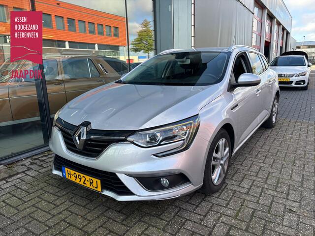 Renault MEGANE Estate BWJ 2017 1.5 dCi 111 PK Limited NIEUW BINNEN !!