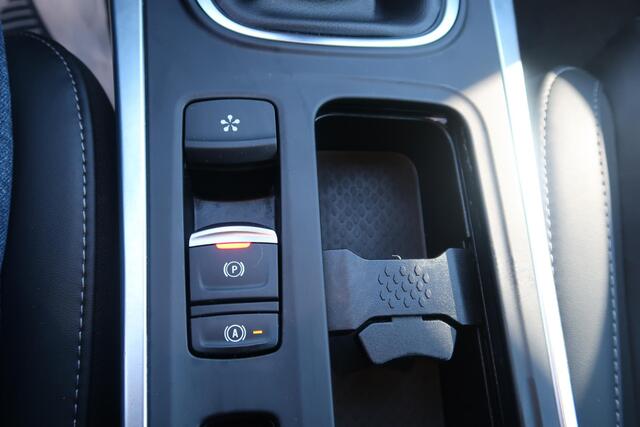 Renault MEGANE Estate 1.0 TCe Intens | NL-auto | 1e Eig | Groot navi | Camera | Trekhaak | Clima | PDC