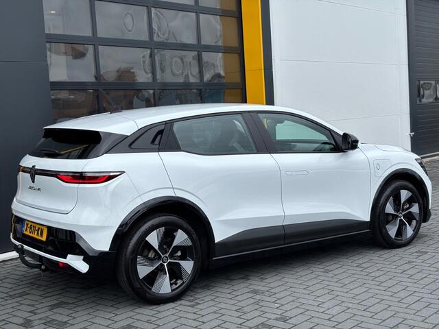 Renault MEGANE EV40 Equilibre Boost Charge Trekhaak Pack Winter