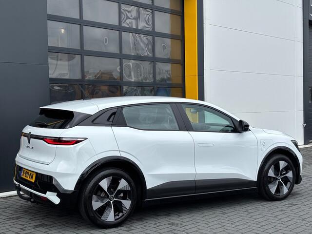 Renault MEGANE EV40 Equilibre Boost Charge Trekhaak Pack Winter