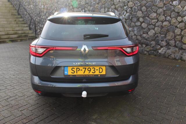 Renault MEGANE Estate 1.2 TCe Limited 130pk goede vakantie caravan trekker