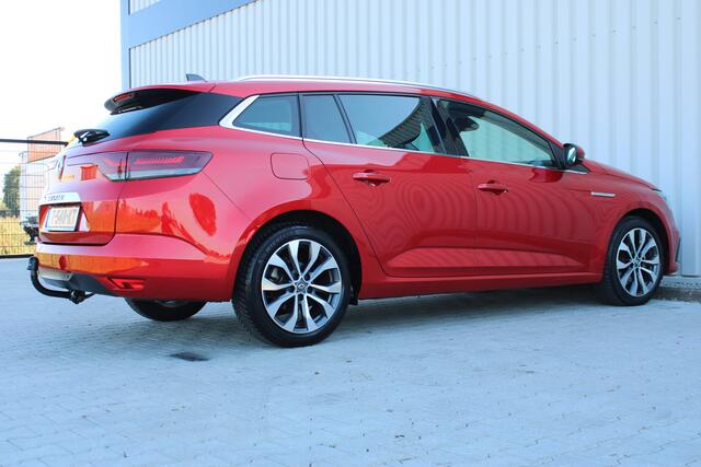 Renault MEGANE Estate 1.3 TCe 140 Techno | Incl. 12 maanden garantie | Adaptieve cruise control | Climate control | Apple carplay/Android auto | Trekhaak | Parkeercamera |