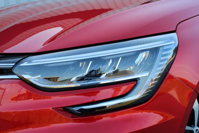 Renault MEGANE Estate 1.3 TCe 140 Techno | Incl. 12 maanden garantie | Adaptieve cruise control | Climate control | Apple carplay/Android auto | Trekhaak | Parkeercamera |