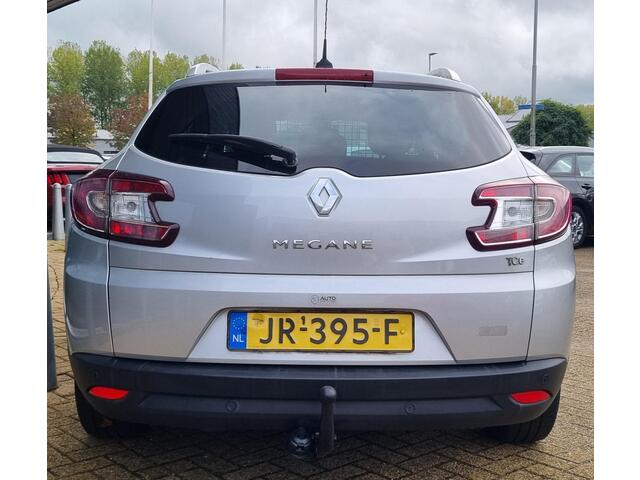 Renault MEGANE Estate 1.2 TCe Limited 116PK | NL AUTO | Trekaak | Onderhoudshistorie | Navigatie | Cruise Control | Climate Control | Parkeersensoren | Getint Glas | 2 Sleutels |