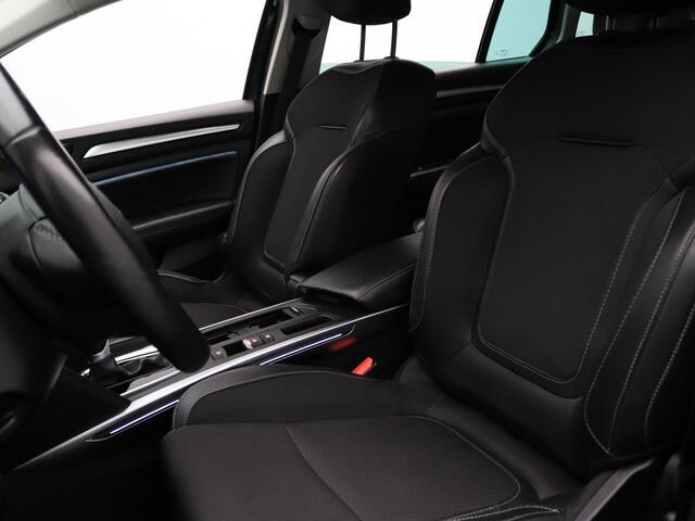Renault MEGANE Estate 160pk E-Tech Plug-In Hybrid Intens Automaat Camera | Cruise | Navi | Parkeersens. v+a