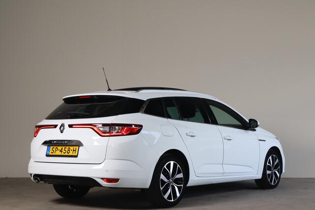 Renault MEGANE Estate 1.2 TCe Bose NL-Auto!! Pano I Stoelmassage I Sfeerverlichting