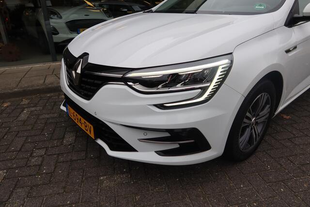 Renault MEGANE Estate 1.3 TCe 140PK Intens I TREKHAAK I PDC I CLIMA