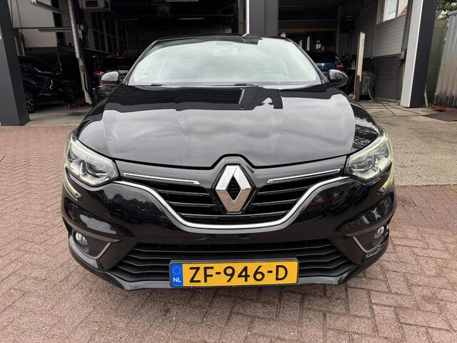Renault MEGANE 1.3 TCe Limited