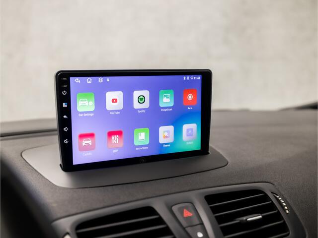 Renault MEGANE Estate 1.2 TCe Limited Sport (NAVIGATIE, CLIMATE, GETINT GLAS, CRUISE, SPORTSTOELEN, LM VELGEN, PARKEERSENSOREN, ARMSTEUN, NIEUWE APK, NIEUWSTAAT)