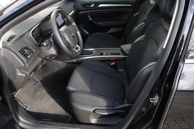 Renault MEGANE Estate 1.3 TCe 140 Techno | AUTOMAAT | NAVI | TREKHAAK |ANDROID AUTO/APPLE CARPLAY | CAMERA |