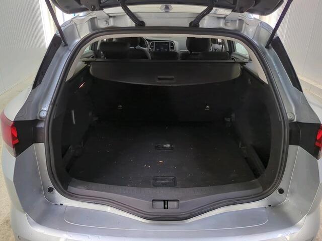 Renault MEGANE Estate 1.3 TCe 140 Equilibre | Navi | ECC | LMV |