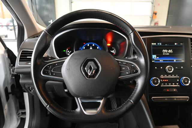 Renault MEGANE Estate 1.3 TCe Limited Clima Navigatie Trekhaak Goed Onderhouden! Inruil Mogelijk!