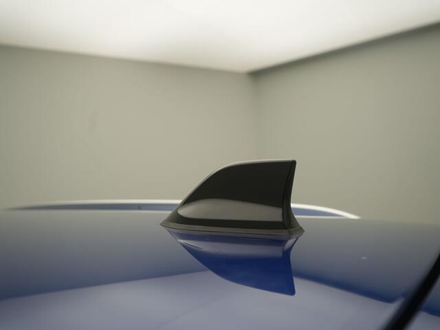 Renault MEGANE Estate 1.6 E-Tech Plug-In Hybrid 160 R.S. Line - RIJKLAARPRIJS - Achteruitrijcamera - Cruise Control