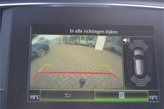 Renault MEGANE Estate 1.5 dCi Eco2 Limited Carplay | 16'' LMV | Navi | Cruise | NL auto