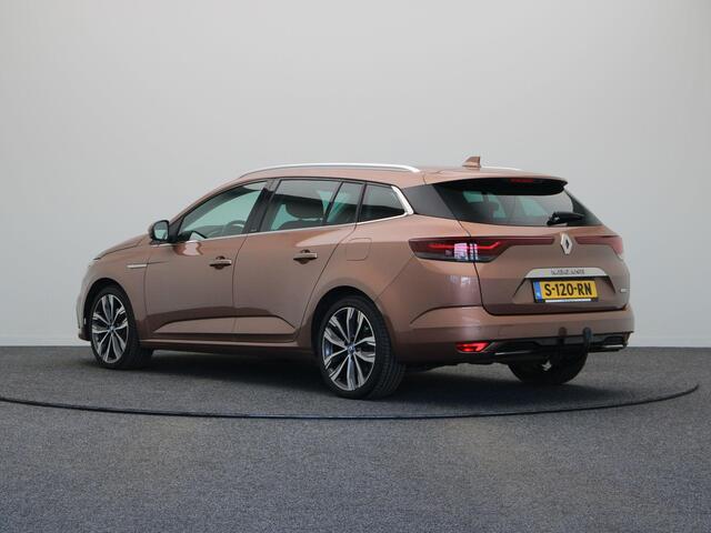 Renault MEGANE Estate 1.6 E-Tech Plug-In Hybrid 160 Intens | Trekhaak | Stoelverwarming |