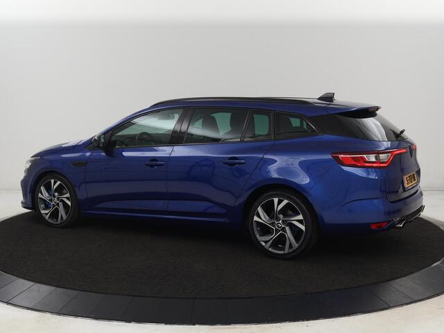 Renault MEGANE 1.6 TCe GT | Head-Up | Stoelverwarming | Navigatie | Sfeerverlichting | BOSE Sound | Parkeerhulp | Full LED | Keyless | 18'' | Sportstoelen | Climate control | Bluetooth | Cruise control