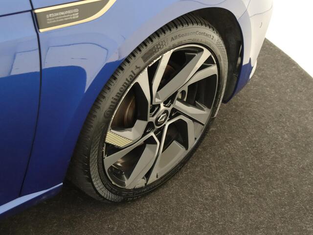 Renault MEGANE E-TECH Plug-in Hybrid 1.6 145 PK Engineered Navigatie | Climate Control | Stoelverwarming | Camera