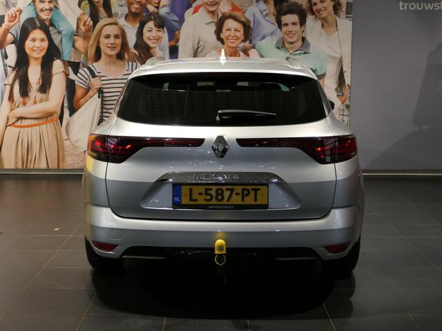 Renault MEGANE Estate 1.3 TCe Intens *Allseasons & Trekhaak!* - LMV 17", camera, navi, cruise