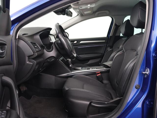 Renault MEGANE 1.3 TCe Intens | Automaat | Trekhaak | Camera | Head-Up | Half leder | Carplay | BOSE Sound | Full LED | Keyless | Climate control | Parkeerhulp | Cruise control