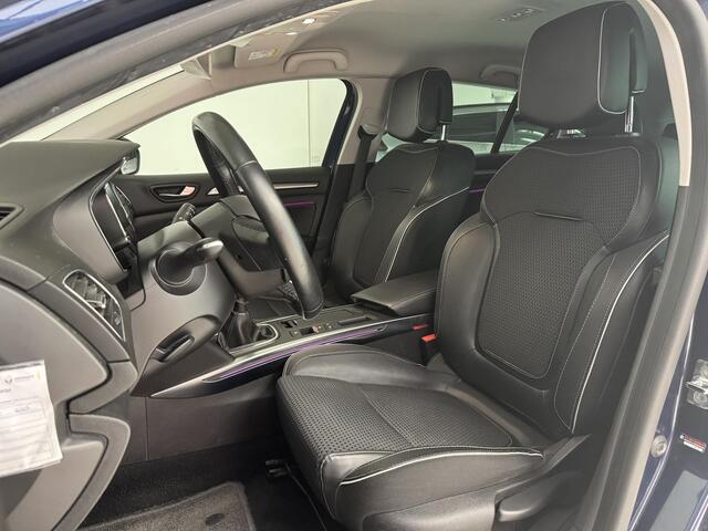 Renault MEGANE Estate 1.3 TCe Bose | Achteruitrijcamera | Navigatie | Parkeersensoren V+A | BOSE-Audiosysteem