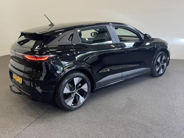 Renault MEGANE E-Tech EV60 Optimum Charge Evolution Trekhaak Climate control Navigatie Cruise Control Parkeersensoren LED Keyless Apple Carplay/ Android Auto