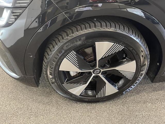 Renault MEGANE E-Tech EV60 Optimum Charge Evolution Trekhaak Climate control Navigatie Cruise Control Parkeersensoren LED Keyless Apple Carplay/ Android Auto