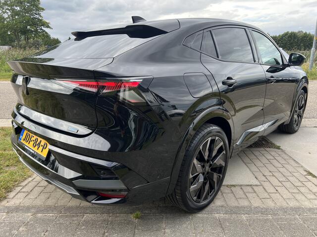 Renault Rafale 1.2 E-Tech full hybrid 200PK esprit Alpine / Panoramadak / Harman Kardon / Head-up display /